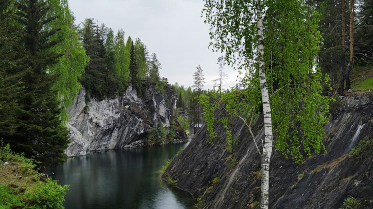 Мраморный каньон в Рускеале, Карелия